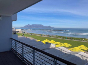Executive 2 Bedroom Apartment - On the Beach